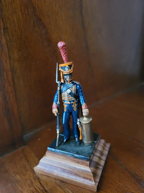 TRÈS BELLE FIGURINE peinture fine LE CIMIER - LEIBOVITZ - Général
