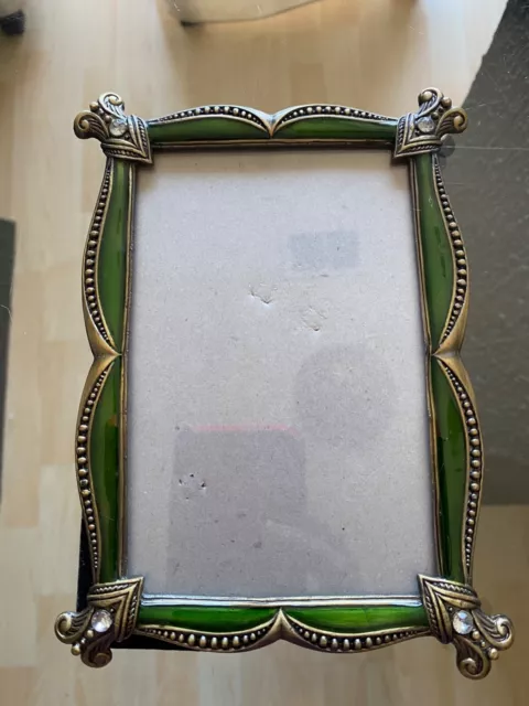 Amora Victorian Vintage 4x6 Two beautiful green Picture Frames with Rhinestones