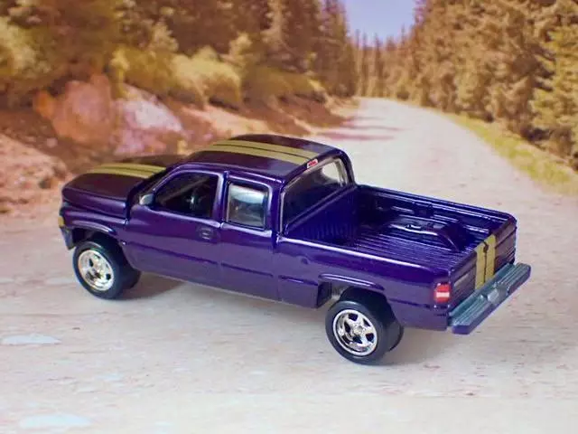 1994 - 2001 Dodge Ram 1500 Sport Quad Cab 4WD 1/64 Scale Limited Edition J