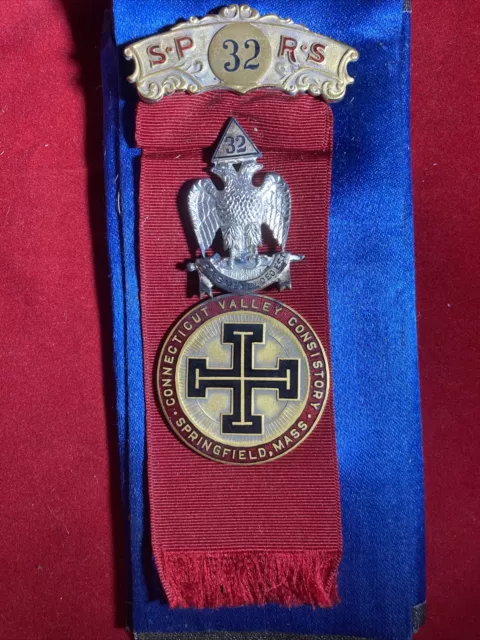 Connecticut Valley Consistory Springfield Mass. Medal