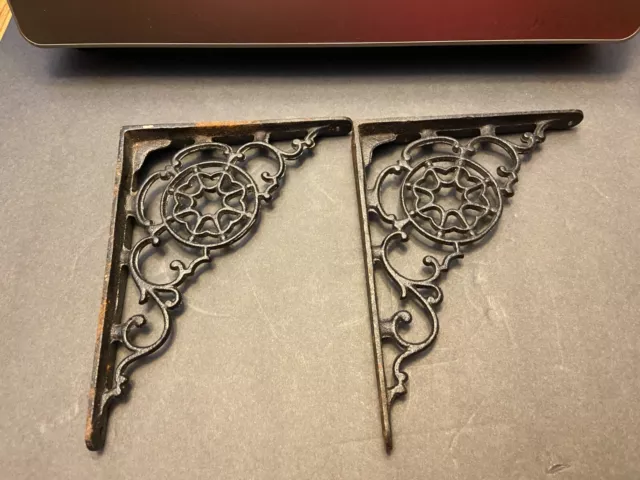Old Antique Victorian Cast Iron Wall Shelf Brackets Ornate Salvage pulls