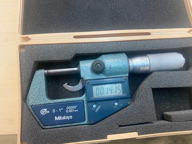 mitutoyo digital micrometer 293-369 0-1"