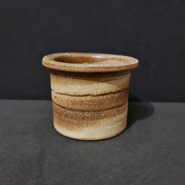 Ancien petit pot en grès - XXe