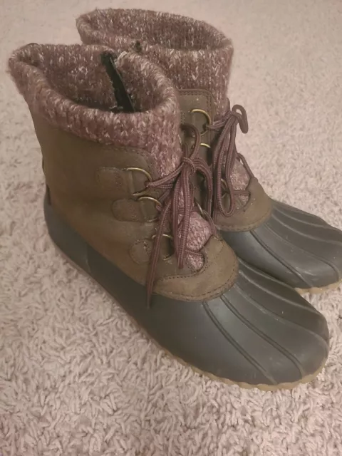 Bare traps fabulous duck boot hot sale