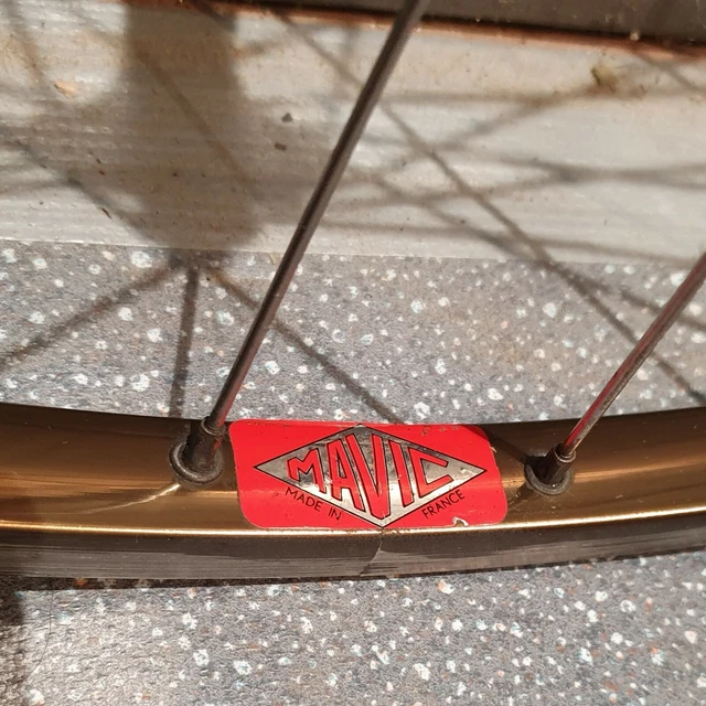Roue Avant Mavic 700C Tubulaire – Moyeu Campagnolo – 28 Trous – Largeur 22 Mm – Occasion France