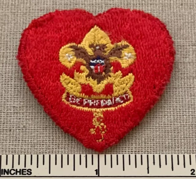 Vintage LIFE SCOUT Boy Scouts of America Rank PATCH Heart BSA Uniform Badge