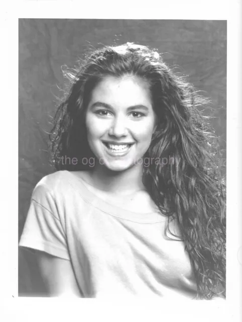 PRETTY YOUNG WOMAN 8.5 X 11 Portrait FOUND PHOTOGRAPH Black And White 38 2 K