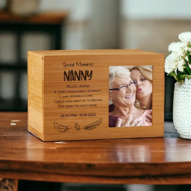 Urna cremazione commemorativa piccola in legno nonna personalizzata con spazio fotografico PM-12