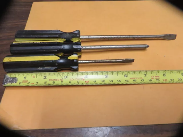 STANLEY THRIFTY PHILLIPS FLAT BLADE SCREWDRIVER GROUP of 3 PIECES good used