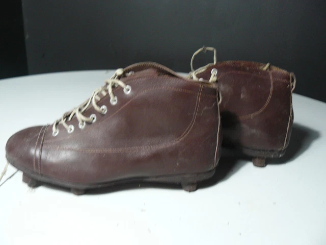 CHAUSSURES BATEAU À CRAMPONS EN CUIR - JULES & JENN pour HOMME
