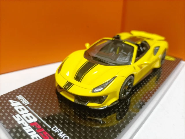 Cadre Photo 3 Photos - Thème Ferrari 488 Pista - Bois 30x24cm - Neuf