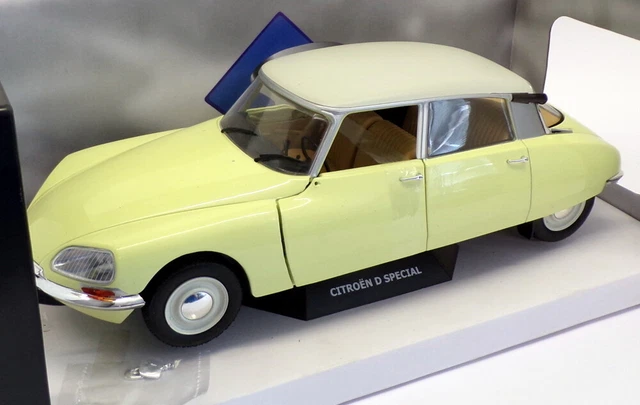 Solido 1/18 Scale Diecast S1800704 - Citroen D Special - Panama Yellow