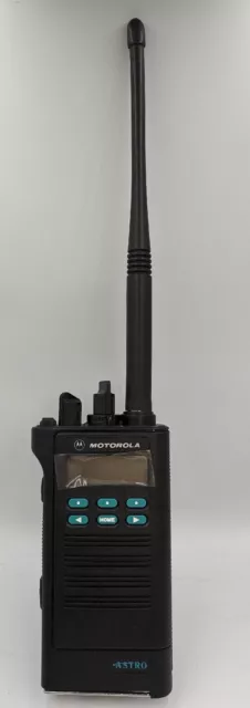 Motorola Astro Saber Model II VHF (136-179 MHz) P25 Digital Modat 1 Meg
