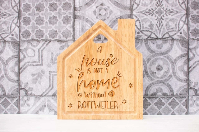 Tabla de cortar madera en forma de casa Rottweiler 24x20cm en tamaño