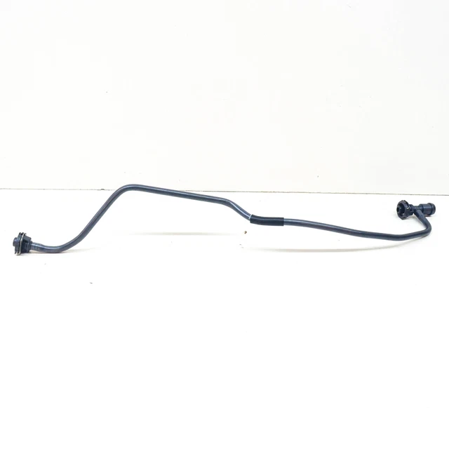 AUDI A4 B9 Engine Coolant Bypass Breather Owerflow Hose 8W0121081ED NEW