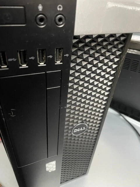 Dell Precision T7810 Intel E5-2697 V3 28C 2.6Ghz 32GB 2TB AMD Radeon HD 6970 W10 Dell Precision T7810 Intel E5-2697 V3 28C 2.6Ghz 32GB 2TB AMD Radeon HD 6970 W10