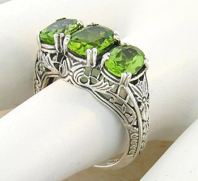 Art Deco Style Genuine Peridot 3 Stone 925 Sterling Silver Filigree Ring    370X