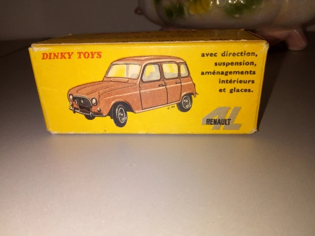 SYMPA Nice ! DINKY TOYS MECCANO 1:43 RENAULT 4L N° 518 - DEFAUT / MARQUAGE