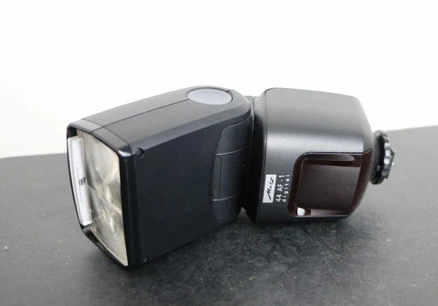 Metz Mecablitz 44 AF-1 for Nikon 3