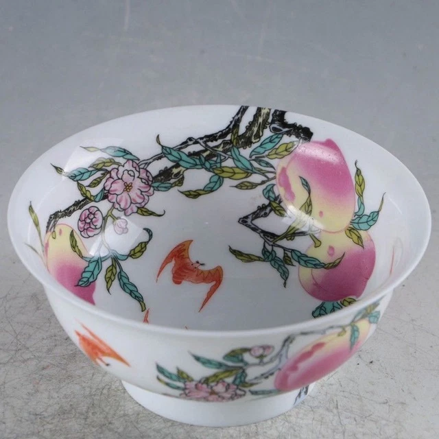 Chinese Porcelain Handmade Peach Bowls Made During The DaQing Qianlong Period