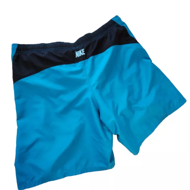 Traje de baño Nike baúles para hombre talla 42 bolsillos azulados y negros cordón