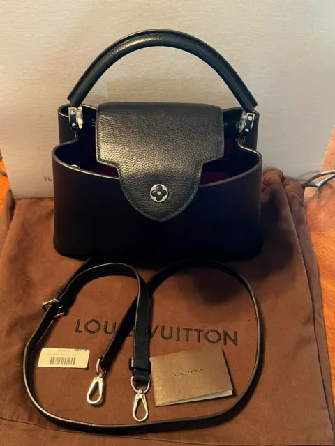 M94535 Louis Vuitton Capucines MM Handbag