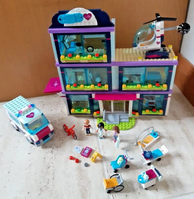 LEGO FRIENDS HEARTLAKE Hospital 41318 40.00 PicClick UK