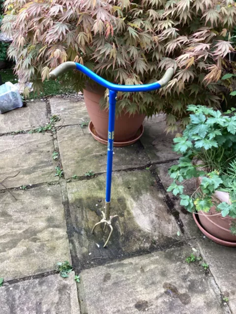 Original Garden Claw - Long Handled Cultivator