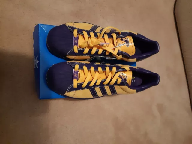 MENS NBA LA Lakers Adidas Superstar 1 Trainers UK Size 9.5 NEW