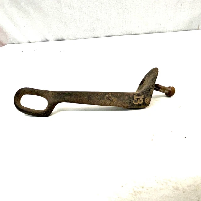 SINGER SEWING MACHINE Cast Iron Belt Guide Arm 1906 Model 27 9.96
