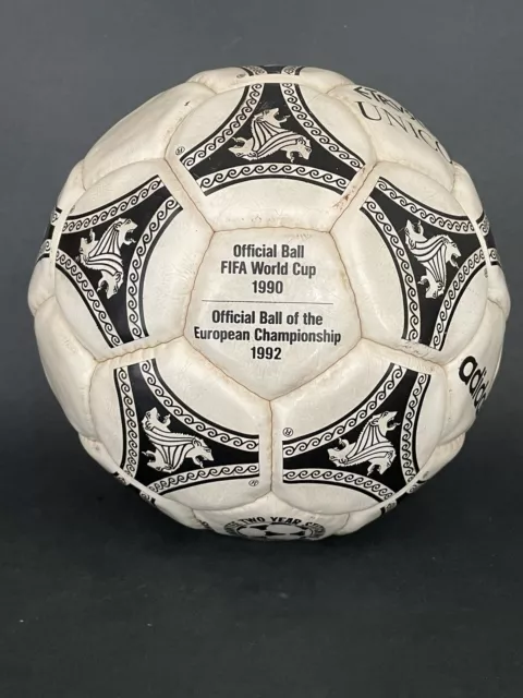 Adidas OMB Tango ETRUSCO UNICO LFP. UEFA Euro 1992. Official La Liga ball 3