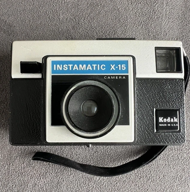 Kodak Instamatic 230 Vintage cameras collection by Sylvain Halgand