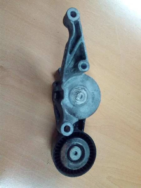 03G903315C galet tendeur pour AUDI A3 SPORTBACK 1.9 TDI 2003 161367