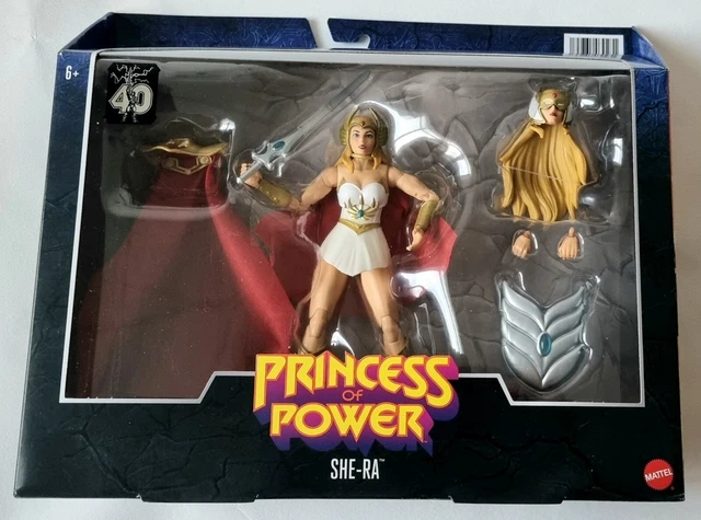 HE-MAN MASTERS DE Universe Puissance Attack Skeletor Man-At-Arms - 15cm