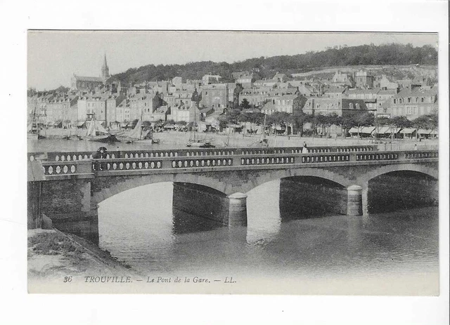 14   Trouville  Le Pont De La Gare