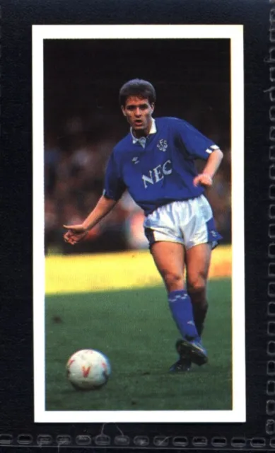 Barratt/Bassett Football (1992-93) John Ebbrell (Everton) No. 34