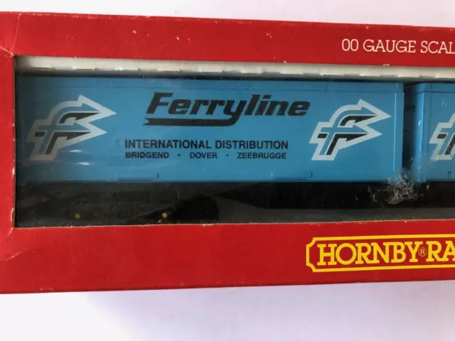 Hornby X3463 OO Gauge wagon 'Freightliner' 2 x 30 Container (FFA) boxed