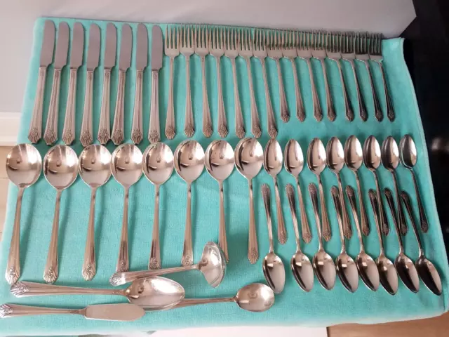 Wm Rogers Sectional IS Imperial Silverplate Flatware 51 pieces (1940)Set for 8