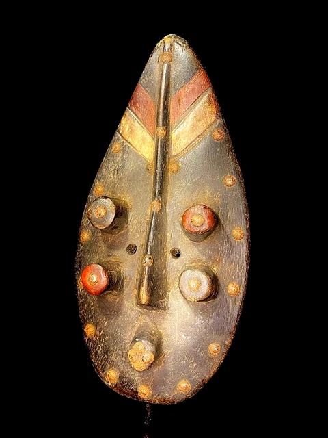 L'arte tribale africana della Costa e le sue fantastiche maschere africane...