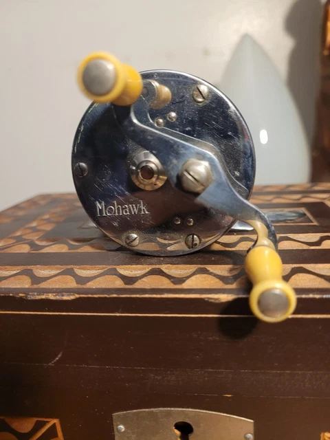 ANTIQUE 1923 4 Brothers MOHAWK Trade Mark 200 Casting Reel-Works & Ex+ $99.99 - PicClick ANTIQUE 1923 4 Brothers MOHAWK Trade Mark 200 Casting Reel-Works & Ex+ $99.99 - PicClick