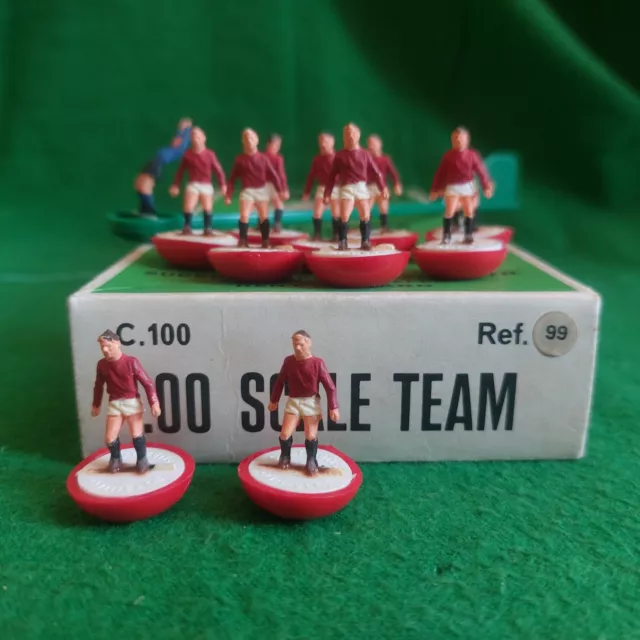 MINT Subbuteo Team HW ref 99 IL GRANDE TORO con REF ORIGINALE 100% PERFETTA!