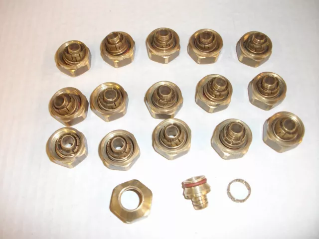 QTY (16) 1/2" Pex x 3/4" BSP Manifold Connectors, plumbing + radiant heating