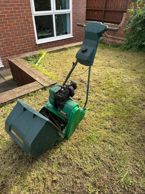 Qualcast Suffolk Punch 35s Self Propelled Petrol Cylinder Lawnmower