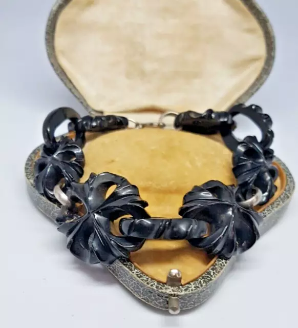 Antique  Victorian  Whitby Jet/Silver Beautiful Carved Flower Sections Bracelet