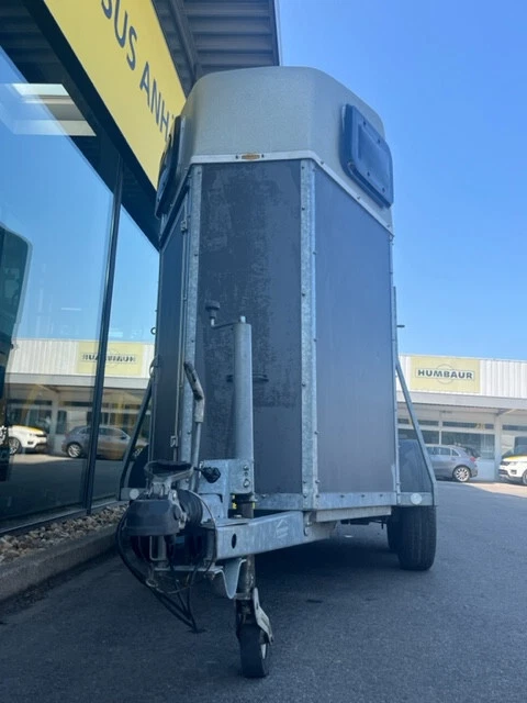 Böckmann Uno Pferdeanhänger 1,6t Pferdetransport Viehtransport Polydach