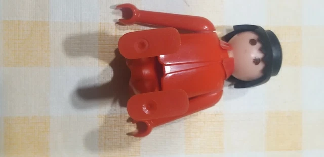 playmobil ( années 1974 ), 2 figurines 19 €, l'un