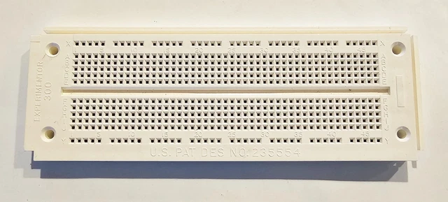 Solderless Circuit Breadboard – 470 tie-points -Used, USA
