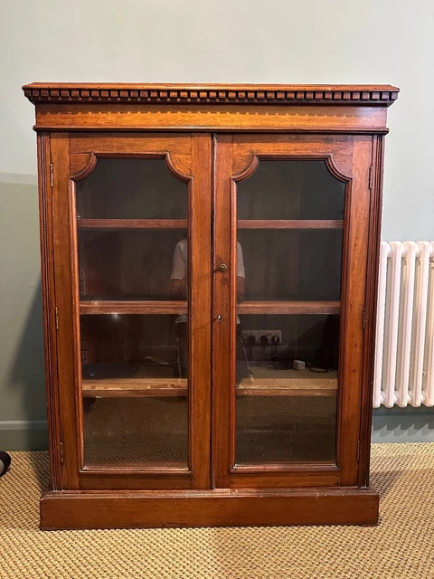 Victorian two door display cabinet / book case