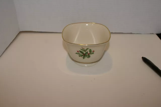 Lenox Winter Greetings Scenic 4 1/4" SQUARE Serving Bowl Christmas NO BOX