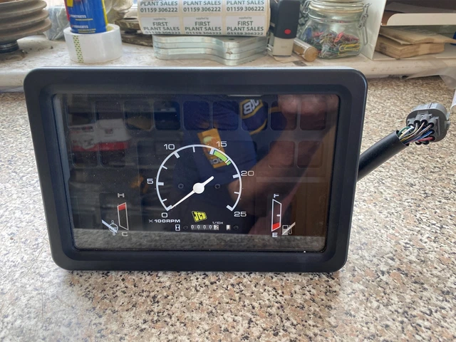 GENUINE JCB 33 K.P.H SCREEN DISPLAY 12v P/N 704/22500 (E91) £150.00 ...